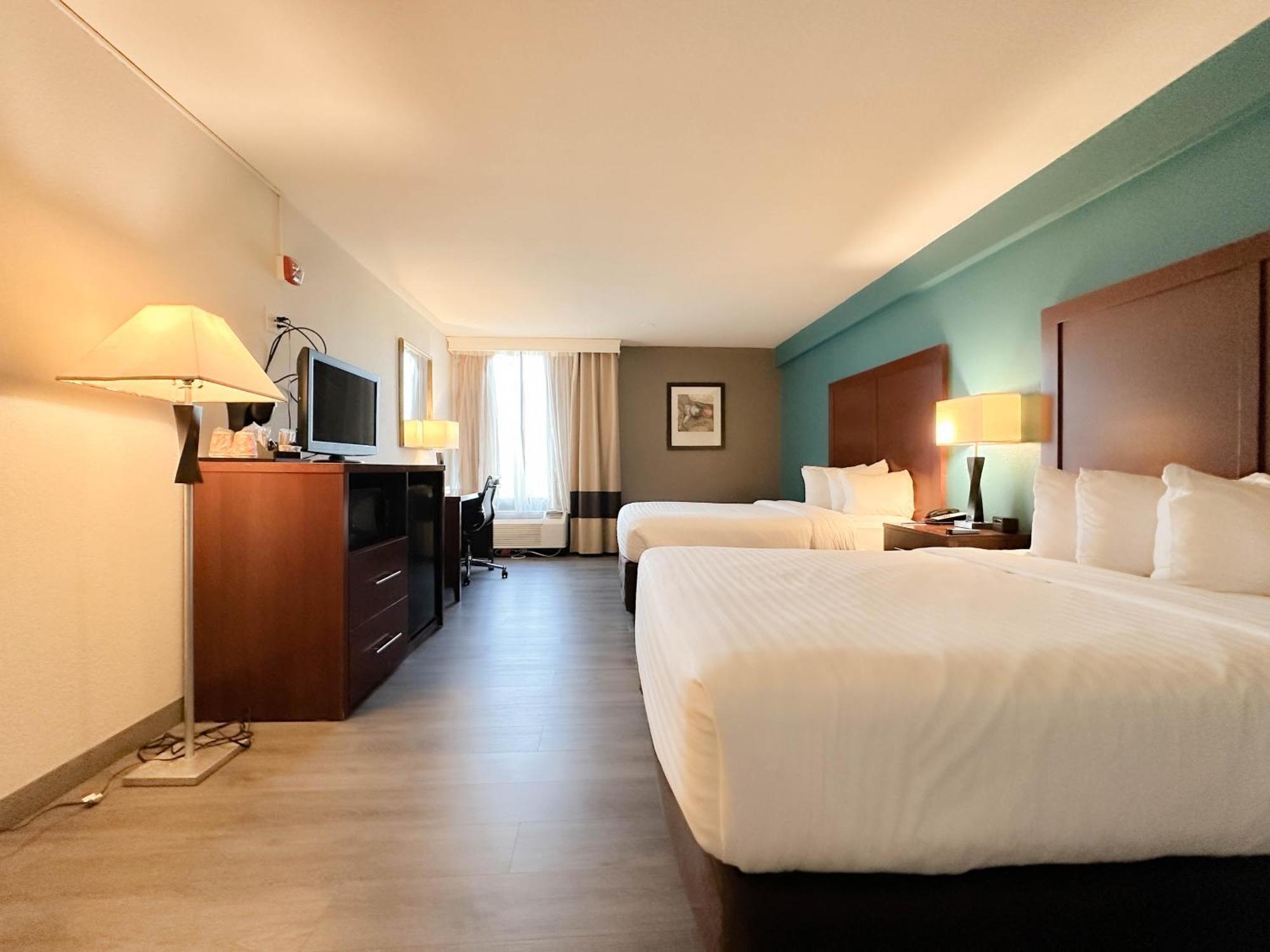 Comfort Inn & Suites Kissimmee By The Parks Four Corners Екстер'єр фото